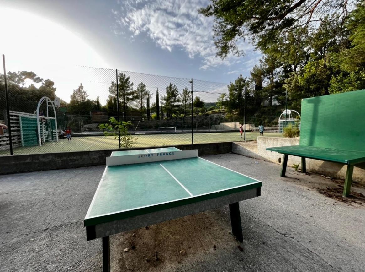 Mobil-Home Dans Camping 4* Saint-Laurent-du-Verdon Exteriér fotografie